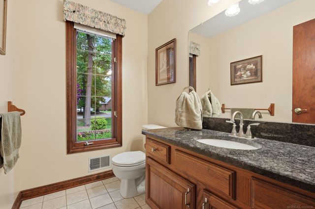 3867 Nutcracker Court, Addison Twp, MI 48370