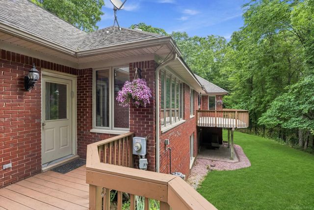3867 Nutcracker Court, Addison Twp, MI 48370