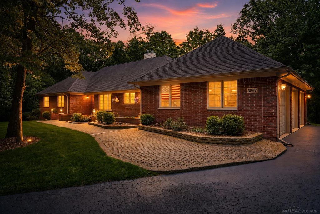 3867 Nutcracker Court, Addison Twp, MI 48370