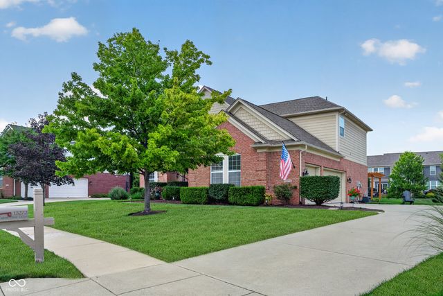 13272 Talon Crest Drive, Fishers, IN 46037