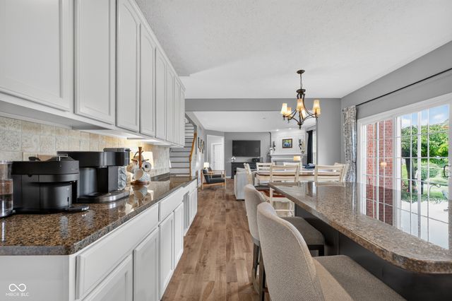 13272 Talon Crest Drive, Fishers, IN 46037