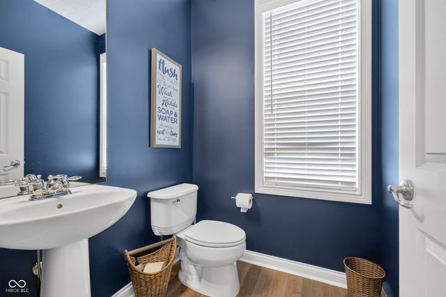 13272 Talon Crest Drive, Fishers, IN 46037