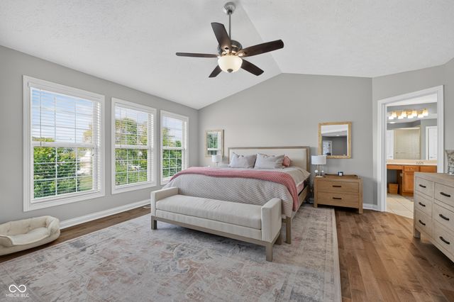 13272 Talon Crest Drive, Fishers, IN 46037
