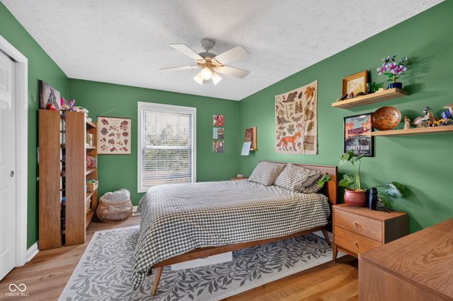 13272 Talon Crest Drive, Fishers, IN 46037