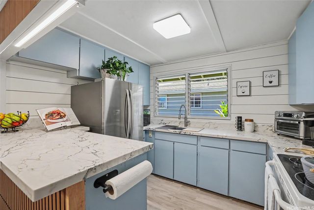 1725 Walea Street, Wahiawa, HI 96786