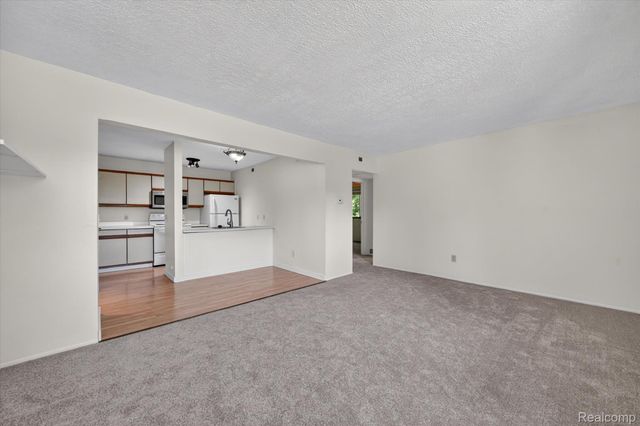 8735 Green Willow Street 1, Brighton, MI 48116
