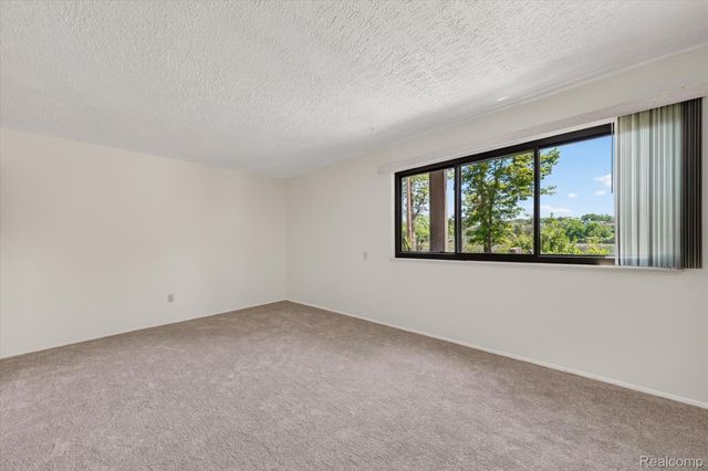 8735 Green Willow Street 1, Brighton, MI 48116