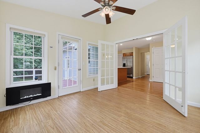 29 Brookside Avenue, Webster, MA 01570