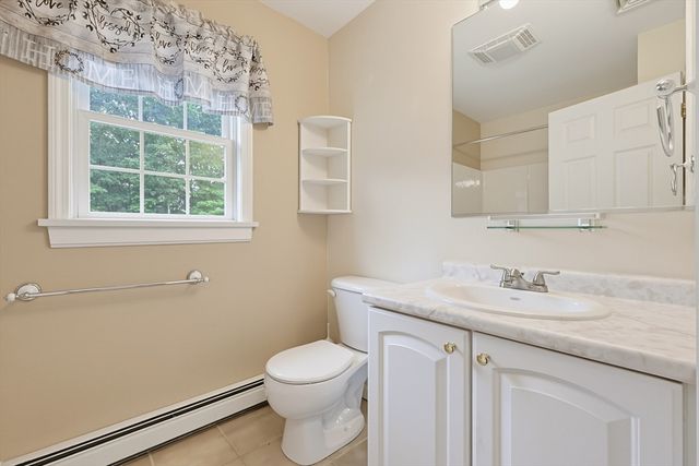 29 Brookside Avenue, Webster, MA 01570