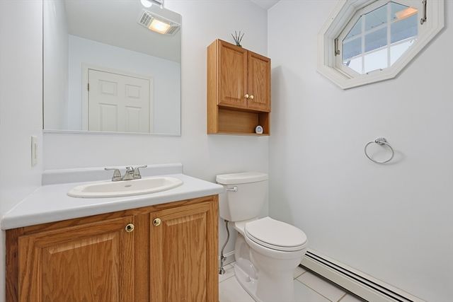 29 Brookside Avenue, Webster, MA 01570