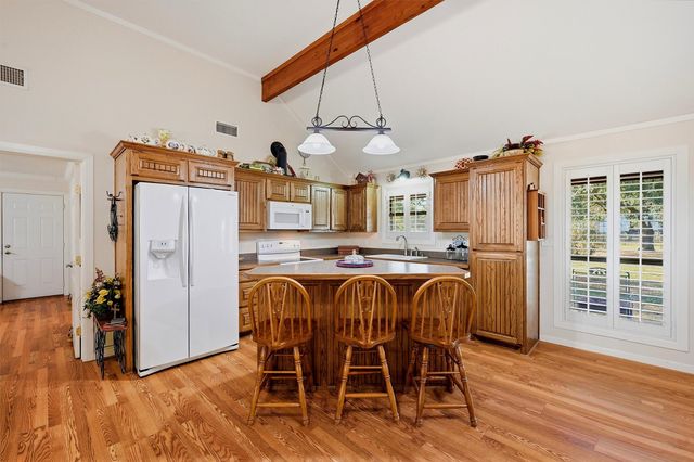 212 Bobby Sam Court, Collinsville, TX 76233