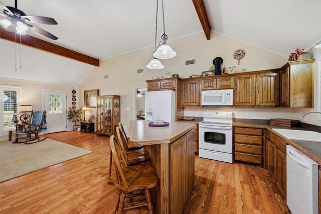 212 Bobby Sam Court, Collinsville, TX 76233