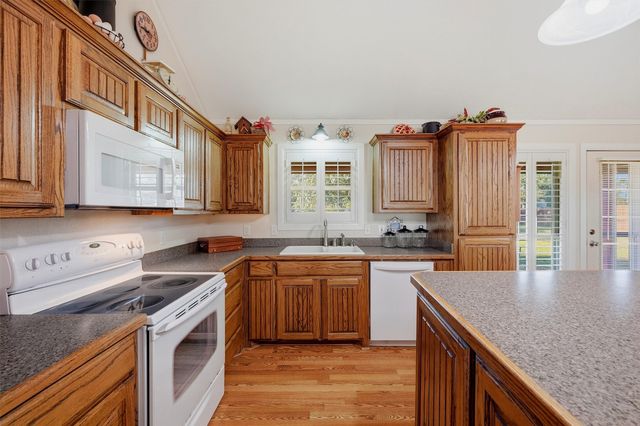 212 Bobby Sam Court, Collinsville, TX 76233