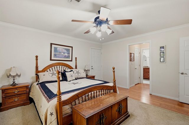 212 Bobby Sam Court, Collinsville, TX 76233