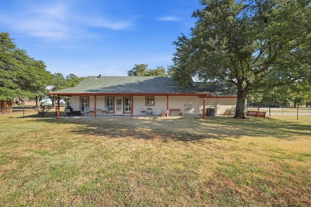 212 Bobby Sam Court, Collinsville, TX 76233