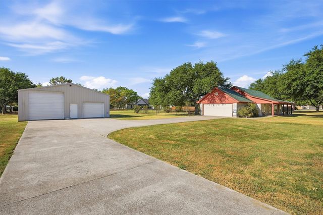 212 Bobby Sam Court, Collinsville, TX 76233