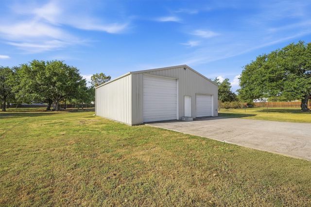 212 Bobby Sam Court, Collinsville, TX 76233