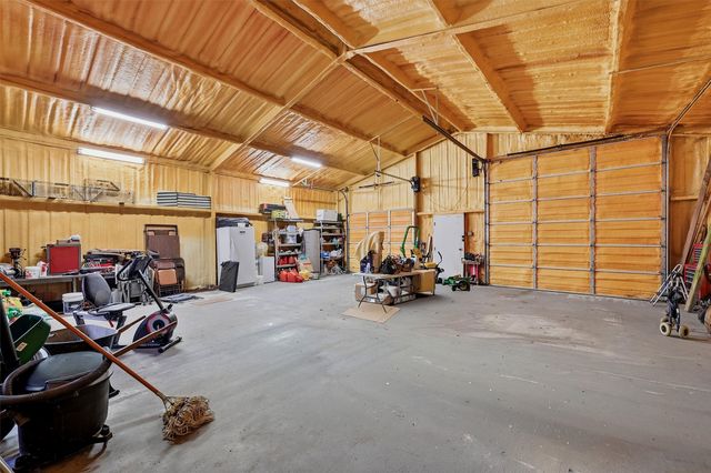 212 Bobby Sam Court, Collinsville, TX 76233