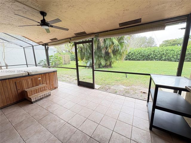 21374 Summertrace Cir, Boca Raton, FL 33428