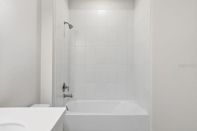 811 STEEL DRIVE, Apollo Beach, FL 33572