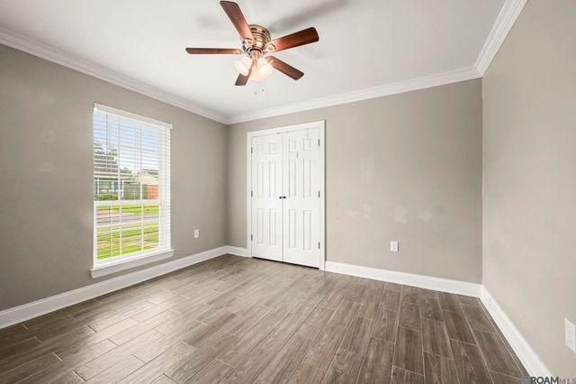 15013 Point Chenier Ave, Baton Rouge, LA 70817