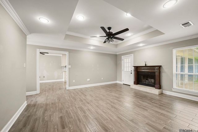 15013 Point Chenier Ave, Baton Rouge, LA 70817