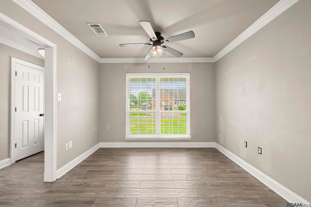 15013 Point Chenier Ave, Baton Rouge, LA 70817