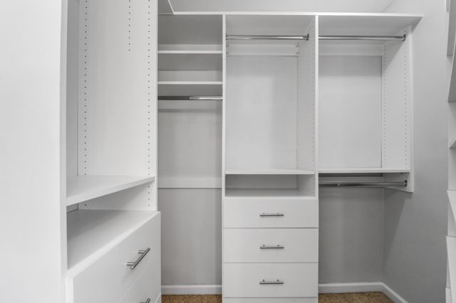 1213 Channelview Dr, Clarksville, TN 37040