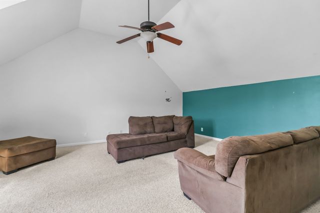 1213 Channelview Dr, Clarksville, TN 37040