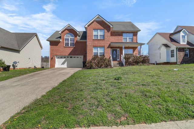 1213 Channelview Dr, Clarksville, TN 37040