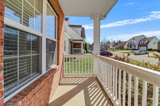 1213 Channelview Dr, Clarksville, TN 37040