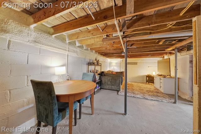 20138 W Old Us Highway 12, Chelsea, MI 48118