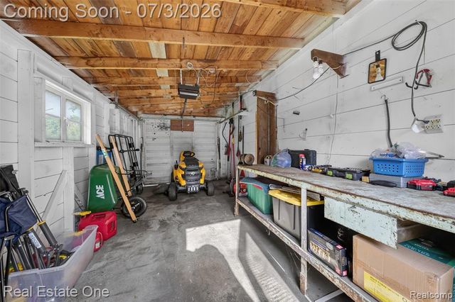 20138 W Old Us Highway 12, Chelsea, MI 48118