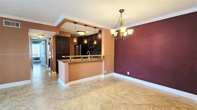 202 Foxtail Drive G2, Greenacres, FL 33415