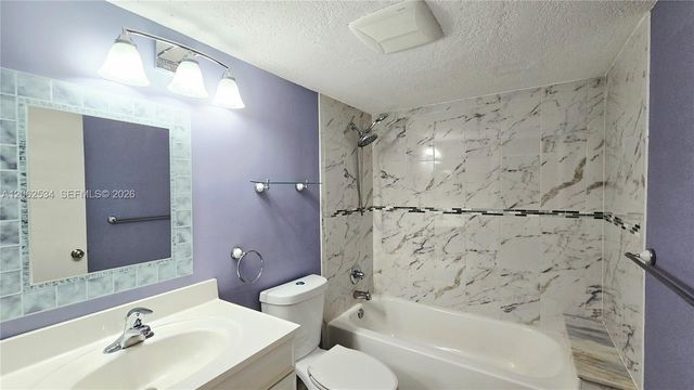 202 Foxtail Drive G2, Greenacres, FL 33415