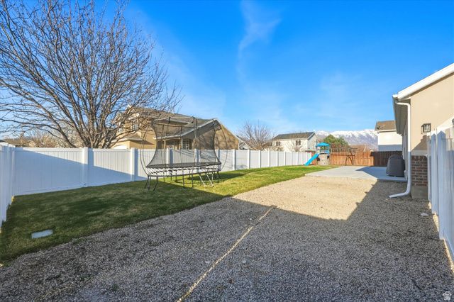 782 W 975 S, Lehi, UT 84043