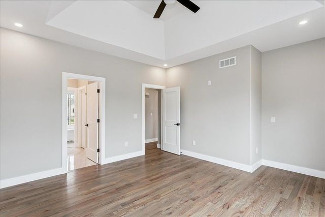 4818 W Calvert St, Wichita, KS 67215