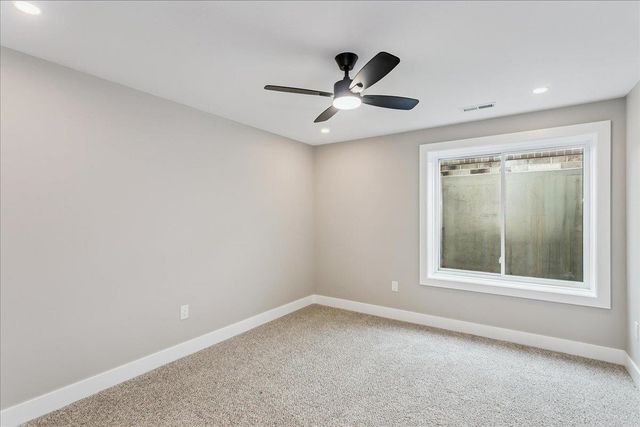 4818 W Calvert St, Wichita, KS 67215