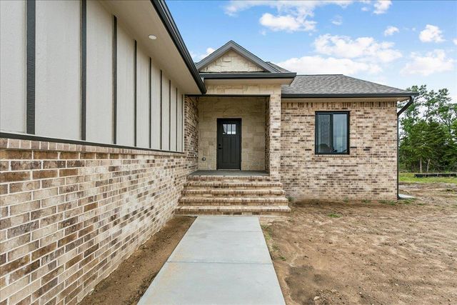 4818 W Calvert St, Wichita, KS 67215