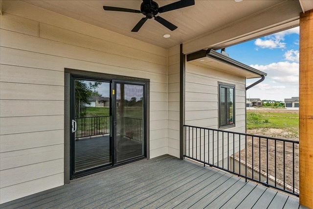 4818 W Calvert St, Wichita, KS 67215