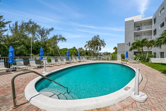 2860 NE 14TH ST Causeway 201D, Pompano Beach, FL 33062