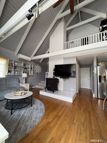 50 Valley View Lane, New Milford, CT 06776