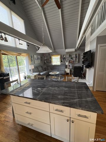 50 Valley View Lane, New Milford, CT 06776