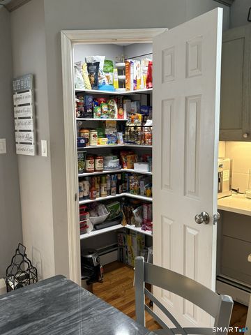 50 Valley View Lane, New Milford, CT 06776