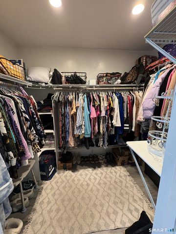 50 Valley View Lane, New Milford, CT 06776