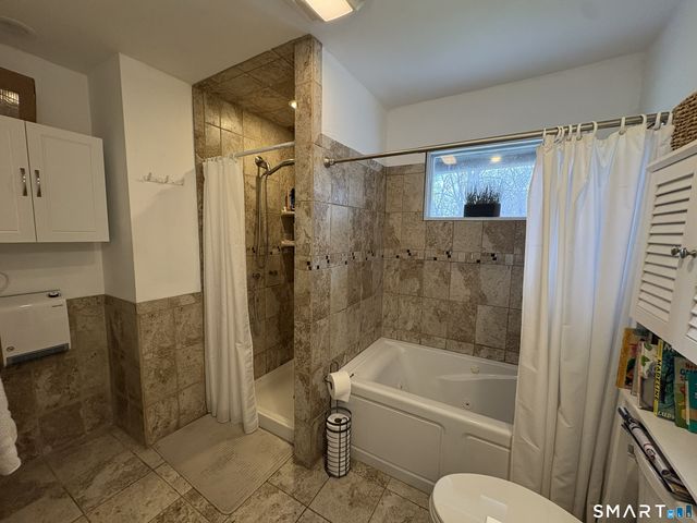 50 Valley View Lane, New Milford, CT 06776