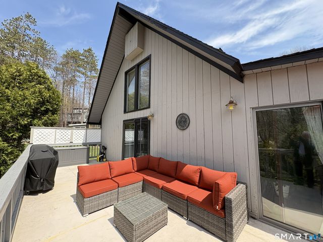 50 Valley View Lane, New Milford, CT 06776