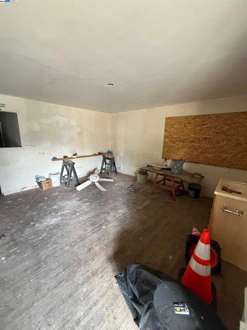 1567 Glazier Drive, Concord, CA 94521