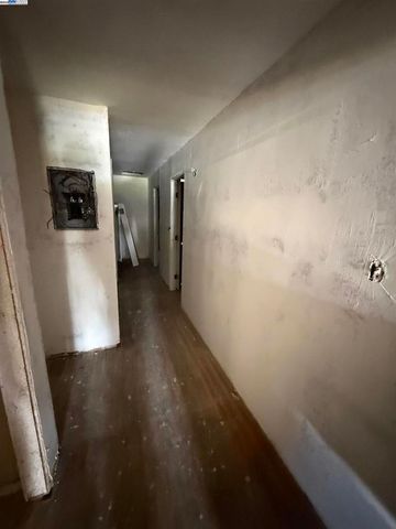 1567 Glazier Drive, Concord, CA 94521