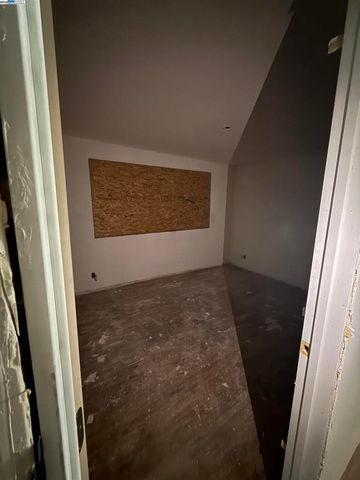 1567 Glazier Drive, Concord, CA 94521